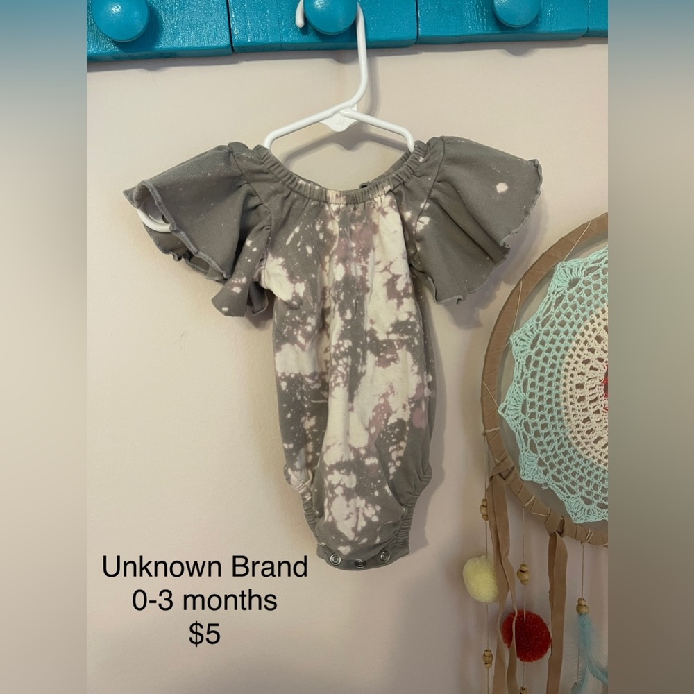 Boutique brand off shoulder tie dye baby onesie